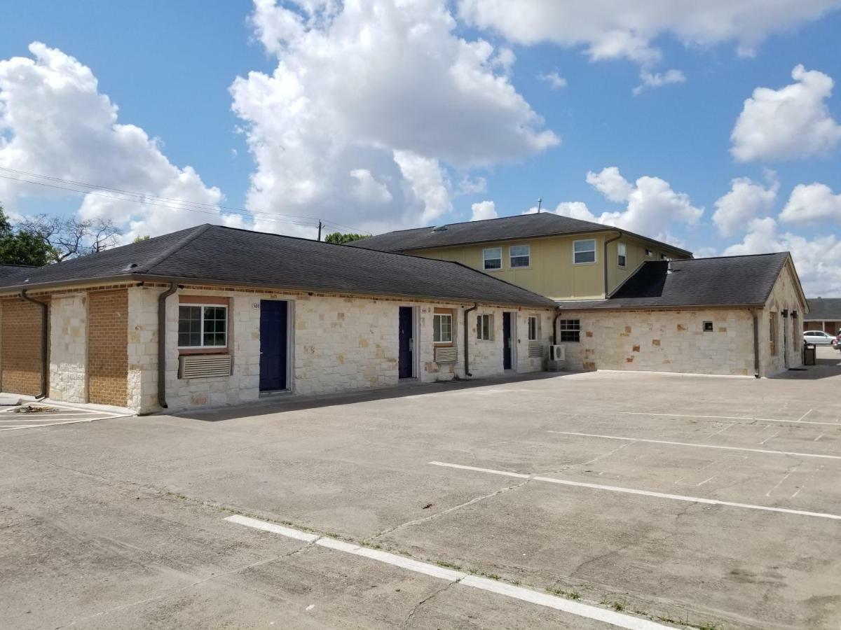 Lone Star Inn By Fairbridge Rosenberg Ngoại thất bức ảnh
